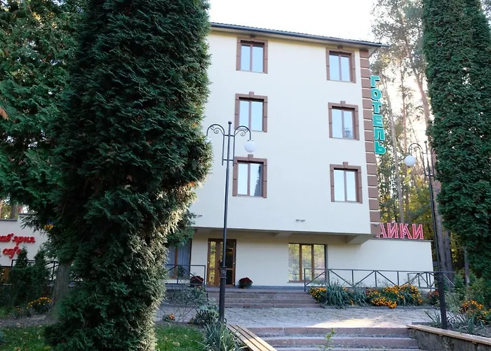 Лісовий готель Гайки Житомир