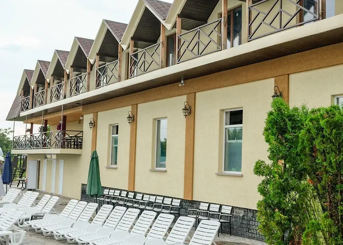 Готель Оздоровчий комплекс Гайки заїзд провулок Сухий Яр 12 Житомир